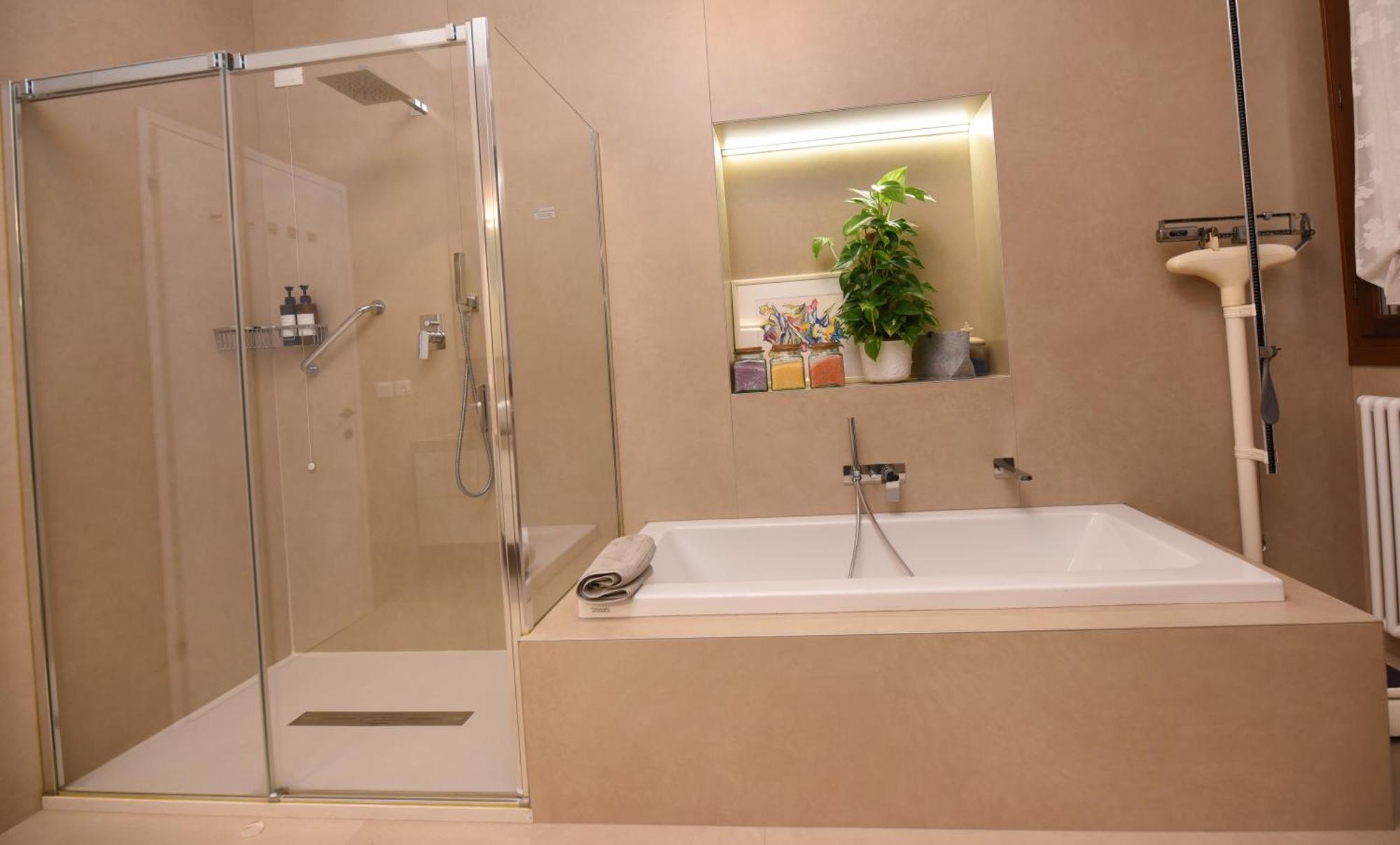 Apartamento Soderini Splendor: First Floor Palazzo Charm At Castello Square Venecia